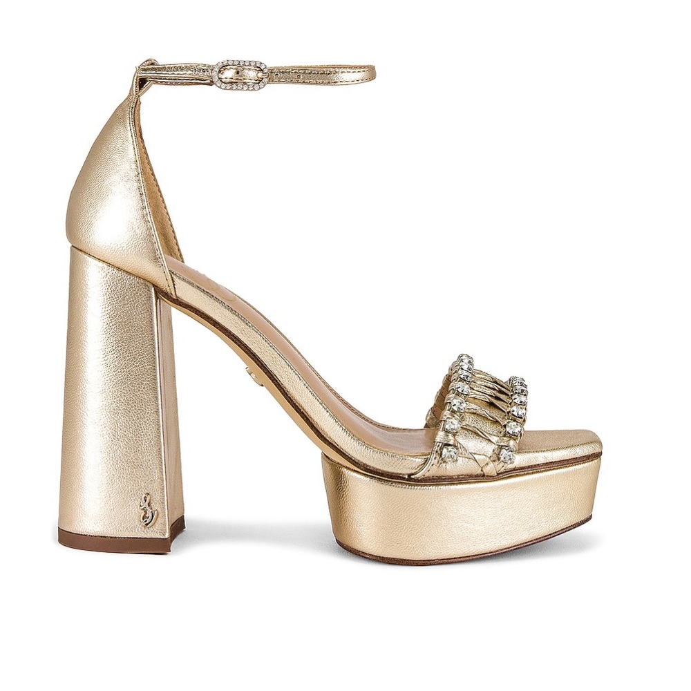 Gold Pump with Crystals Size 9 NEW